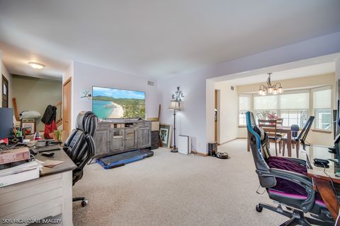 Tiny photo for 1465 Bridgeport Lane, Aurora, IL 60504 (MLS # 12494049)