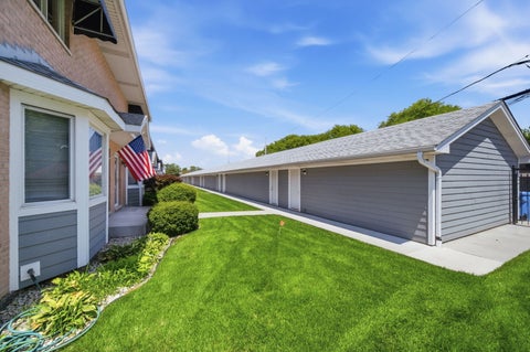 Tiny photo for 2550 W 112TH Street #N, Chicago, IL 60655 (MLS # 12694648)