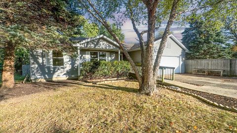 36955 N Garrick Avenue Waukegan IL 60087