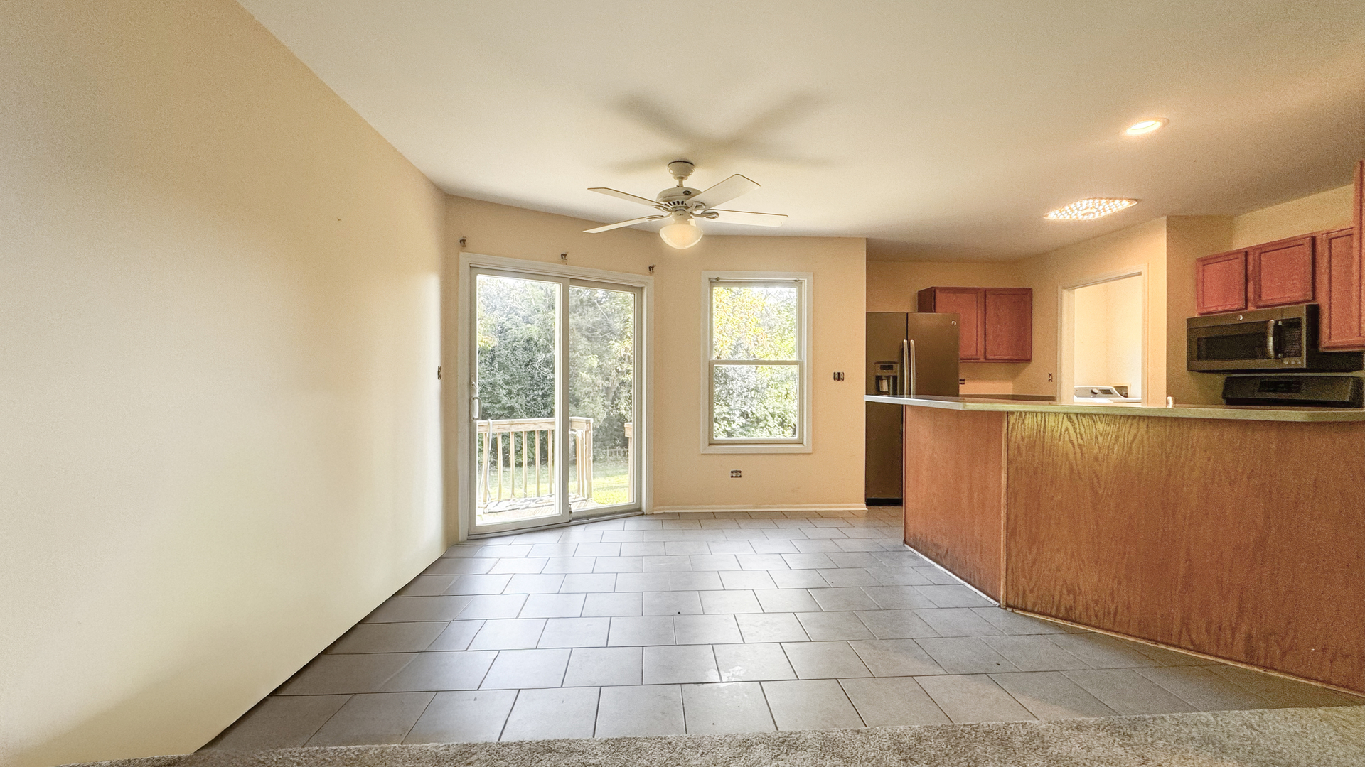 36955 N Garrick Avenue