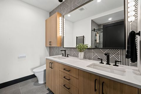 Tiny photo for 700 N Larrabee Street #1613, Chicago, IL 60654 (MLS # 12572130)