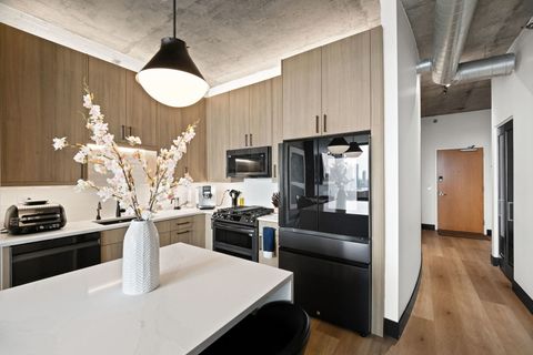 Tiny photo for 700 N Larrabee Street #1613, Chicago, IL 60654 (MLS # 12572130)