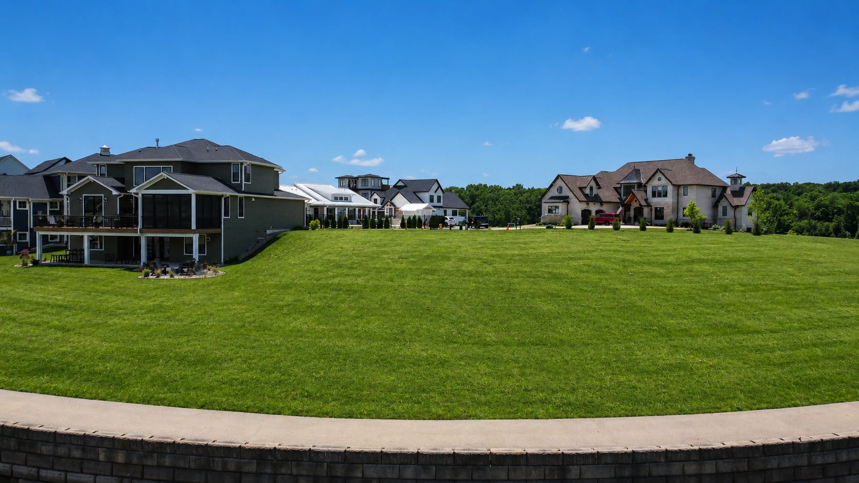 324 Leeward Way