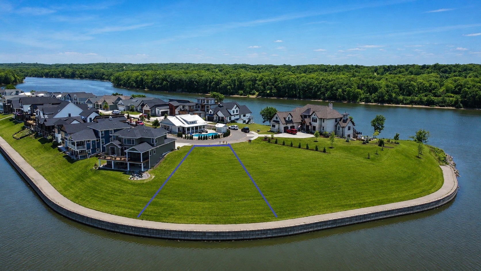 324 Leeward Way