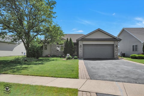 Photo of 1541 Mallards Cove, Beecher, IL 60401 (MLS # 12775417)