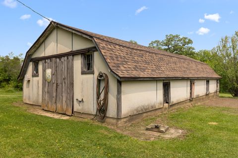 Tiny photo for 12002 Patterson Road, Durand, IL 61024 (MLS # 12385326)
