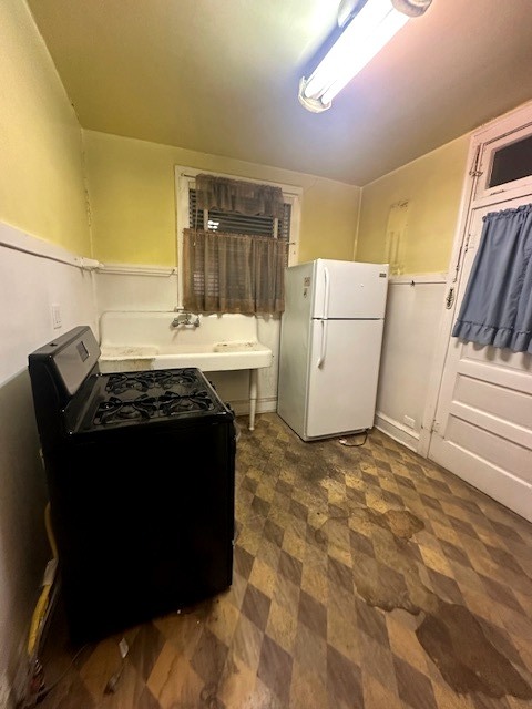 3725 N Newland Avenue