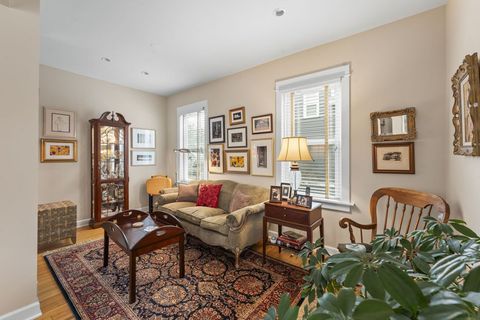 Tiny photo for 114 S Elm Street, Mount Prospect, IL 60056 (MLS # 12585660)