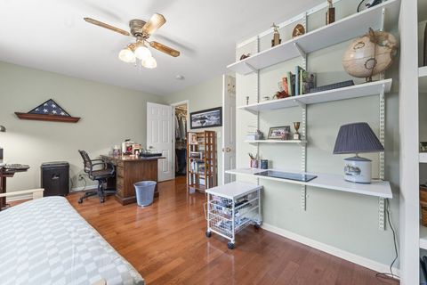 Tiny photo for 114 S Elm Street, Mount Prospect, IL 60056 (MLS # 12585660)