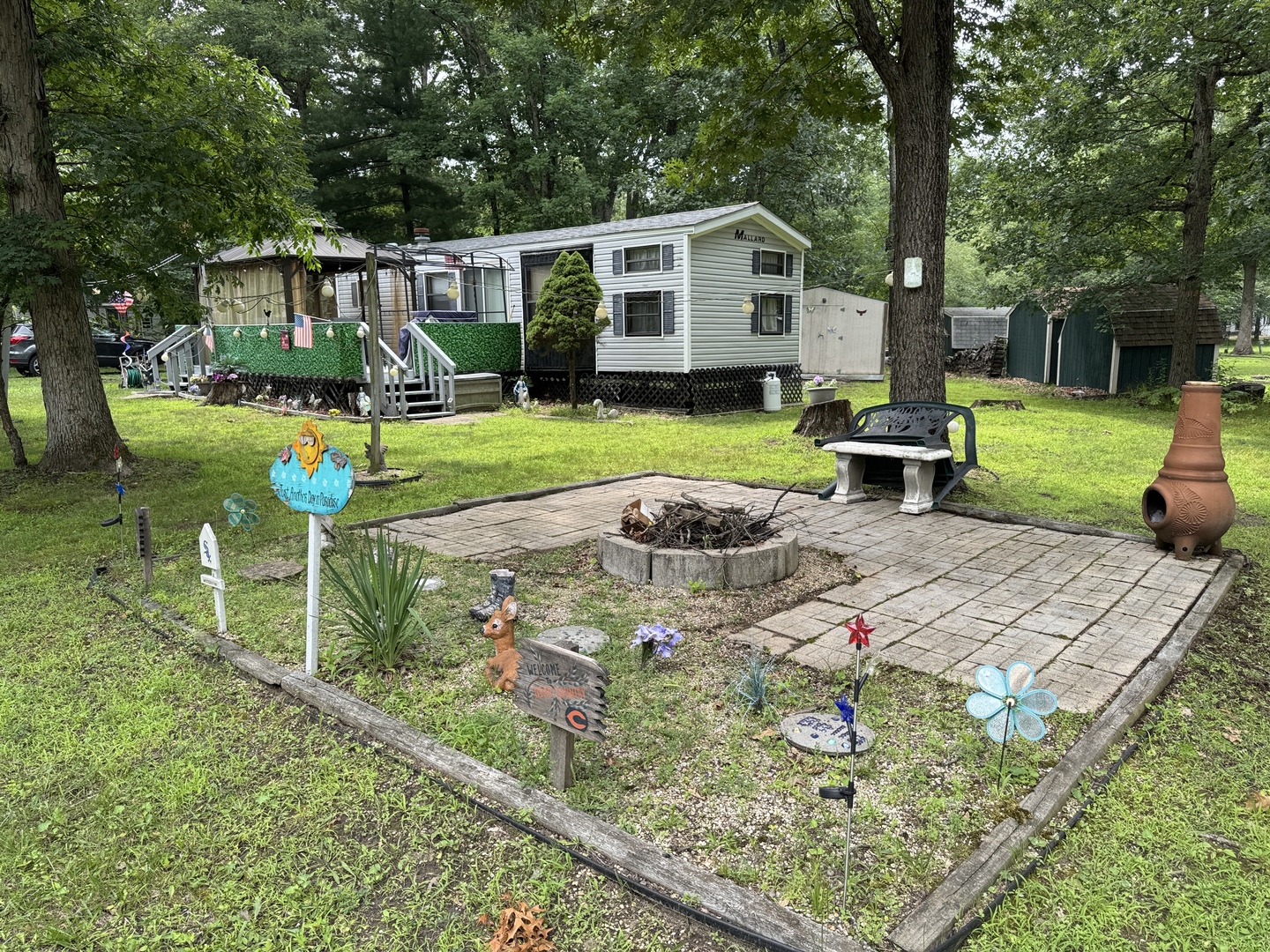 3-202 Woodhaven Lakes