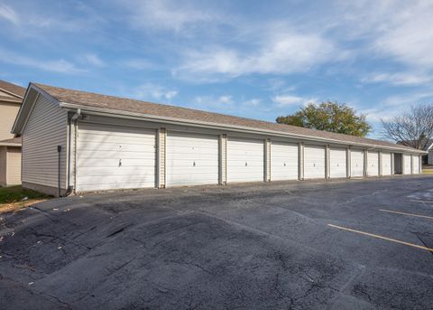 Tiny photo for 3260 Parkwild Drive #3D, Bettendorf, IA 52722 (MLS # 12560041)