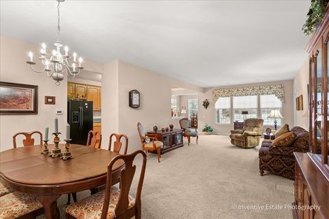 Tiny photo for 2595 Venetian Lane, Elgin, IL 60124 (MLS # 12544357)