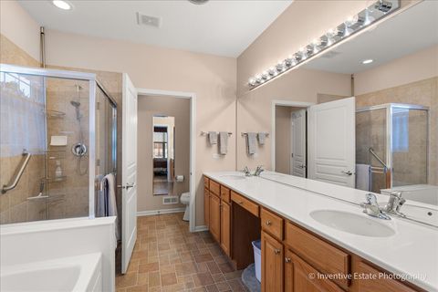 Tiny photo for 2595 Venetian Lane, Elgin, IL 60124 (MLS # 12544357)