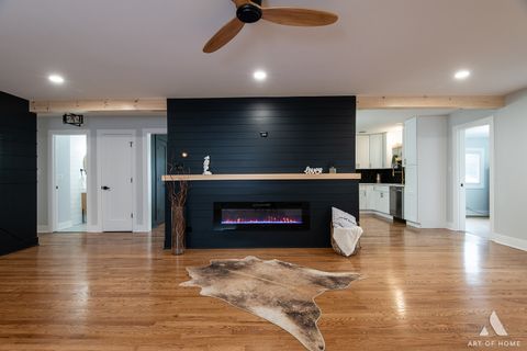 Tiny photo for 8459 S 85th Court, Hickory Hills, IL 60457 (MLS # 12629363)