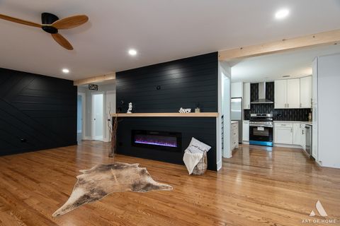 Tiny photo for 8459 S 85th Court, Hickory Hills, IL 60457 (MLS # 12629363)