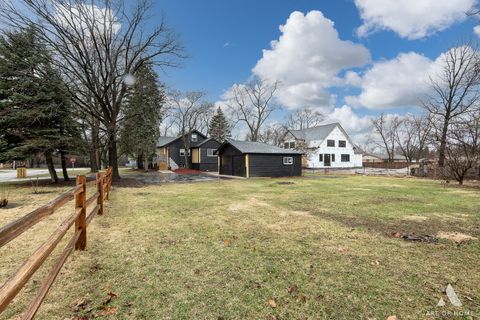 Tiny photo for 8459 S 85th Court, Hickory Hills, IL 60457 (MLS # 12629363)