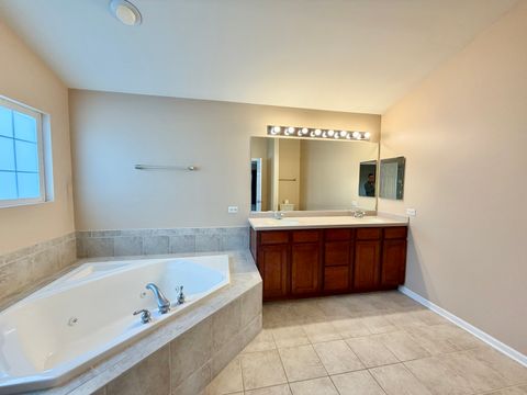 Tiny photo for 138 Redmond Drive, Gilberts, IL 60136 (MLS # 12515876)