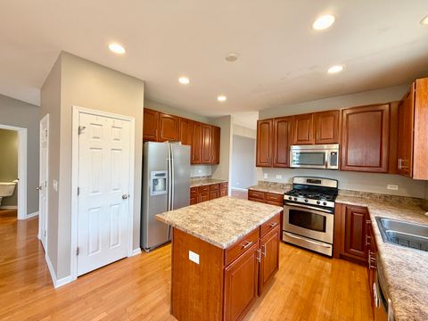 Tiny photo for 138 Redmond Drive, Gilberts, IL 60136 (MLS # 12515876)