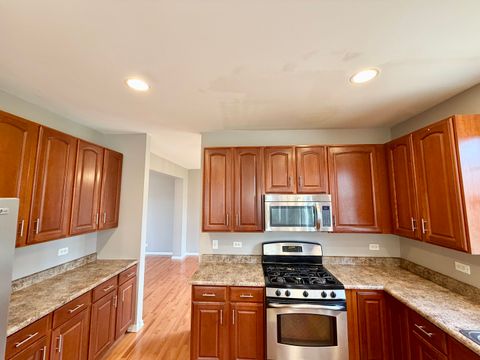 Tiny photo for 138 Redmond Drive, Gilberts, IL 60136 (MLS # 12515876)