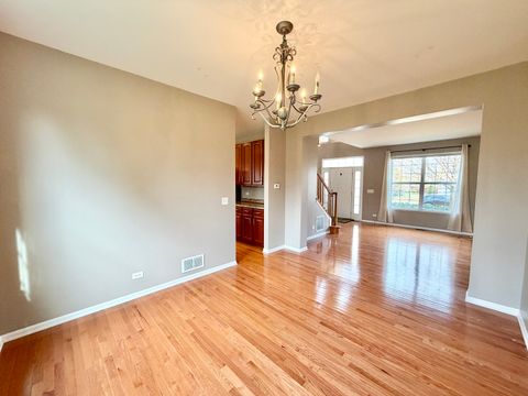 Tiny photo for 138 Redmond Drive, Gilberts, IL 60136 (MLS # 12515876)