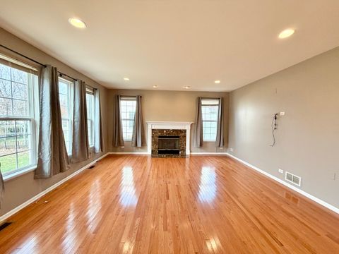 Tiny photo for 138 Redmond Drive, Gilberts, IL 60136 (MLS # 12515876)