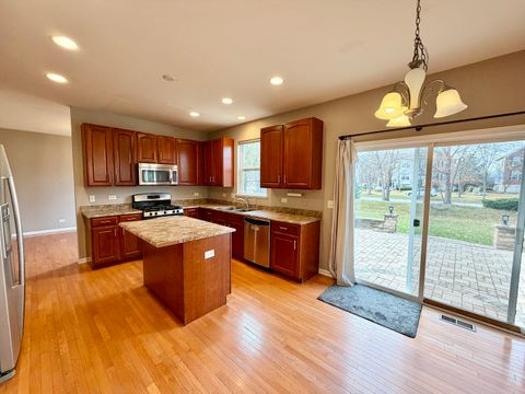 Tiny photo for 138 Redmond Drive, Gilberts, IL 60136 (MLS # 12515876)