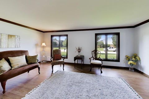 Tiny photo for 6723 Kingswood Road, Willowbrook, IL 60527 (MLS # 12750556)