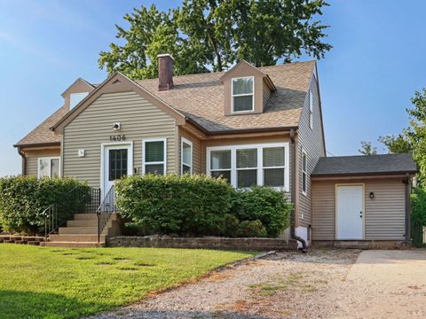 1406 Channel Beach Avenue Johnsburg IL 60051