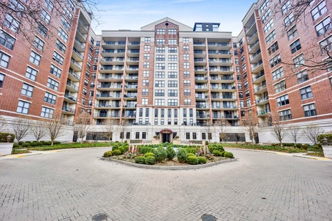 Photo of 55 W DELAWARE Place #1120, Chicago, IL 60610 (MLS # 12680444)
