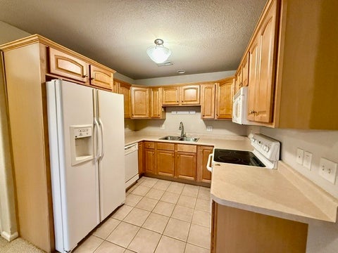 Tiny photo for 103 Yorkminster Lane #2, Savoy, IL 61874 (MLS # 12650042)