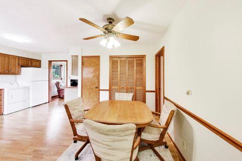 Tiny photo for 336 W Fremont Avenue, Elmhurst, IL 60126 (MLS # 12682618)