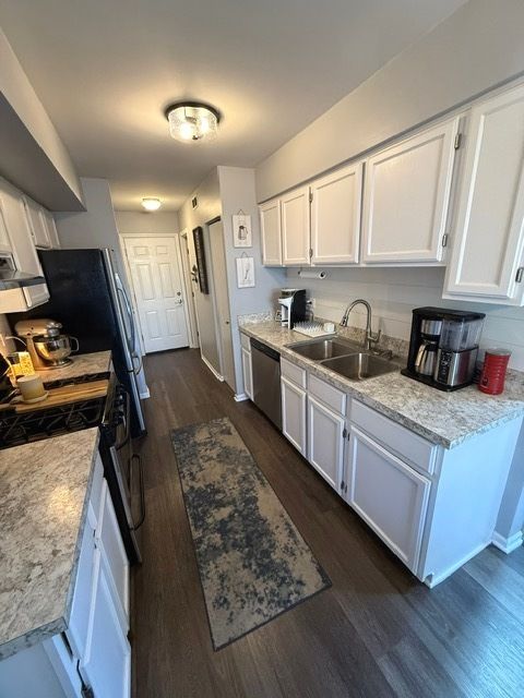 Tiny photo for 3S072 Timber Drive #9C, Warrenville, IL 60555 (MLS # 12476652)