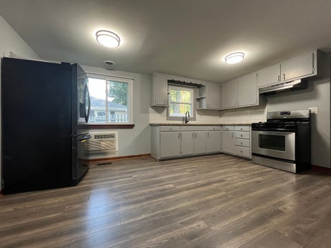 Tiny photo for 923 Hammond Avenue, Aurora, IL 60506 (MLS # 12736385)