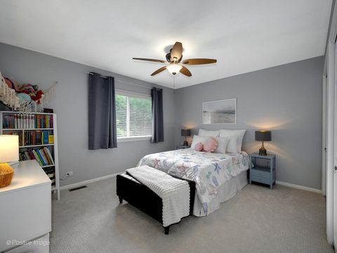 Tiny photo for 2S761 THERESA Court #761, Oak Brook, IL 60523 (MLS # 12447959)