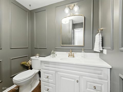 Tiny photo for 2S761 THERESA Court #761, Oak Brook, IL 60523 (MLS # 12447959)