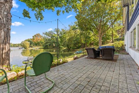 Tiny photo for 21290 W Sylvan Drive S, Mundelein, IL 60060 (MLS # 12482106)