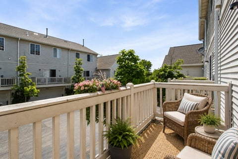 Tiny photo for 698 S Rosehall Lane, Round Lake, IL 60073 (MLS # 12698344)