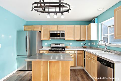 Tiny photo for 28501 Wagon Trail Court, Lakemoor, IL 60051 (MLS # 12533585)