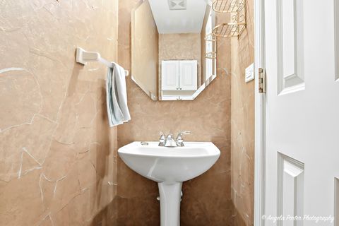 Tiny photo for 28501 Wagon Trail Court, Lakemoor, IL 60051 (MLS # 12533585)