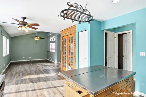 Tiny photo for 28501 Wagon Trail Court, Lakemoor, IL 60051 (MLS # 12533585)