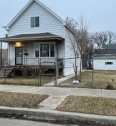 820 E 74th Street Chicago IL 60619