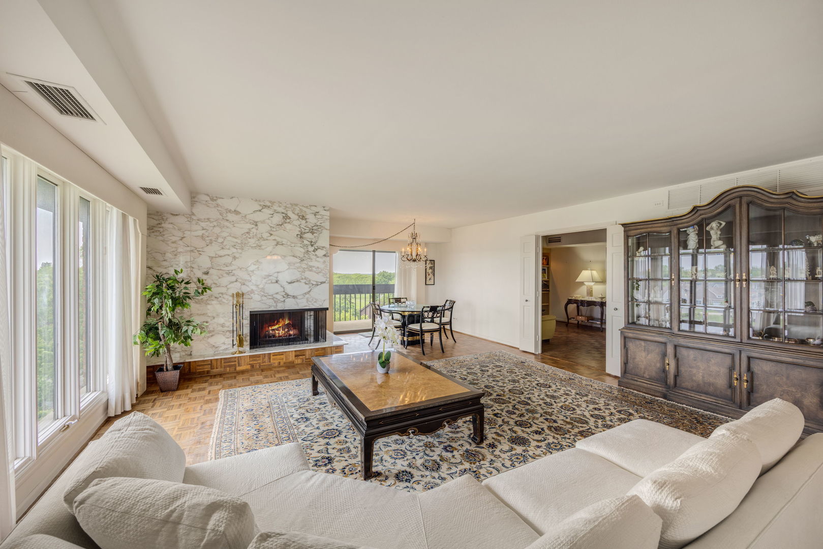 1671 Mission Hills Road 502