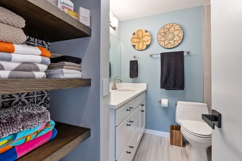 Tiny photo for 70 W Burton Place #305F, Chicago, IL 60610 (MLS # 12785776)