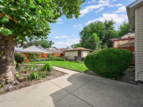 Tiny photo for 5732 W Patterson Avenue, Chicago, IL 60634 (MLS # 12740662)