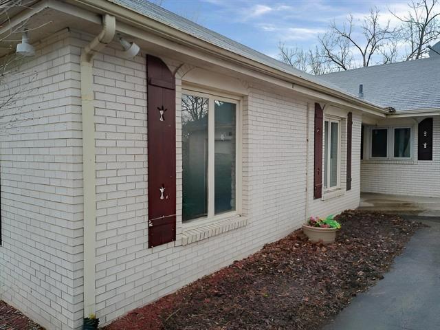 8046 Harvest Hill Drive