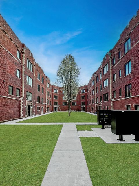 1337 W Estes Avenue 3C Chicago IL 60626