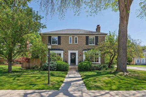 7929 W Cortland Parkway Elmwood Park IL 60707