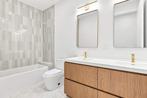 Tiny photo for 2072 N Western Avenue #303, Chicago, IL 60647 (MLS # 12716618)