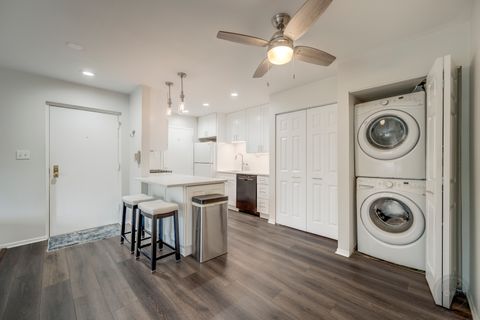 Tiny photo for 1140 64th Street #6, La Grange Highlands, IL 60525 (MLS # 12480989)