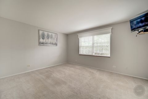 Tiny photo for 1140 64th Street #6, La Grange Highlands, IL 60525 (MLS # 12480989)